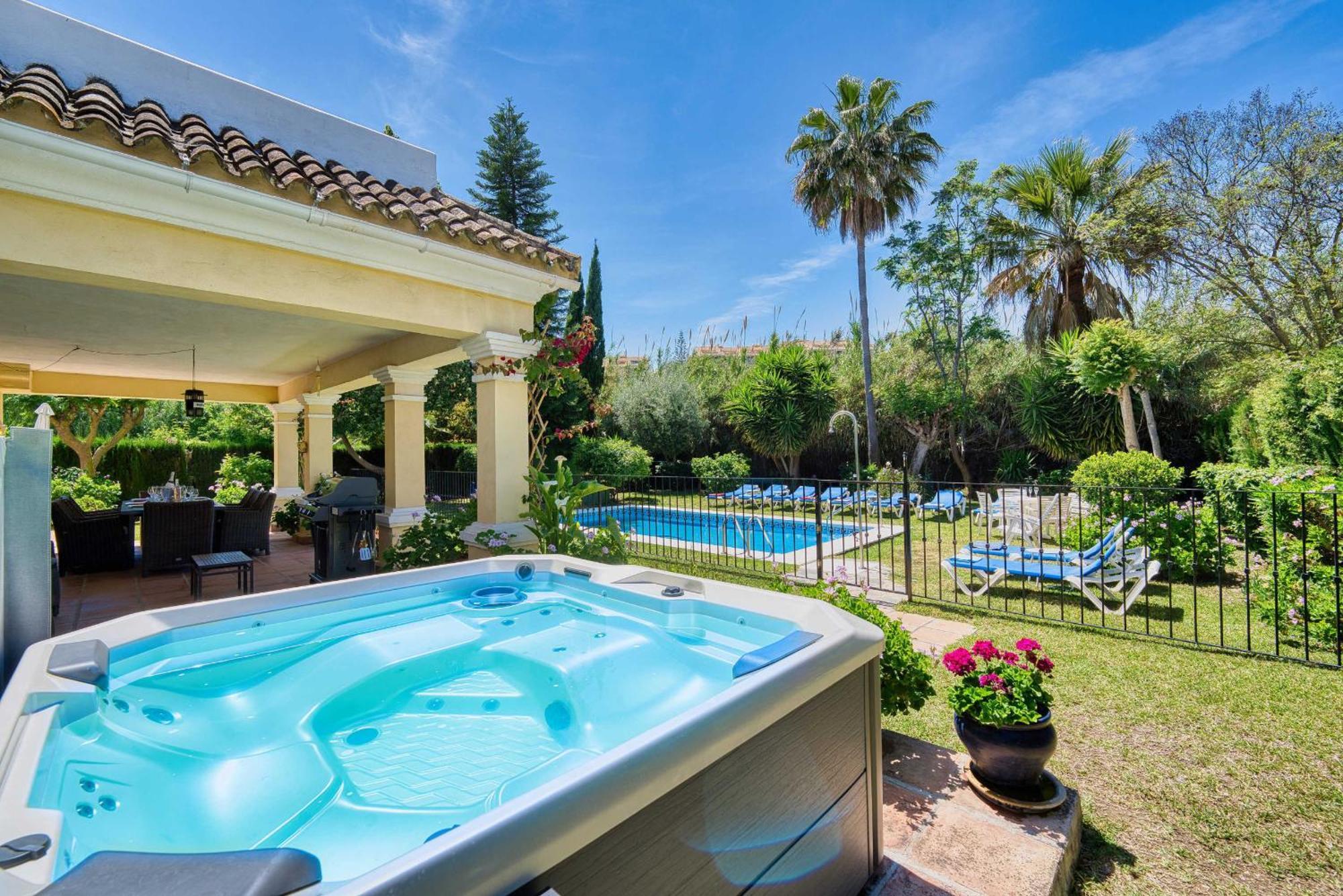 1106 Marbella Large Family Villa Estepona Kültér fotó