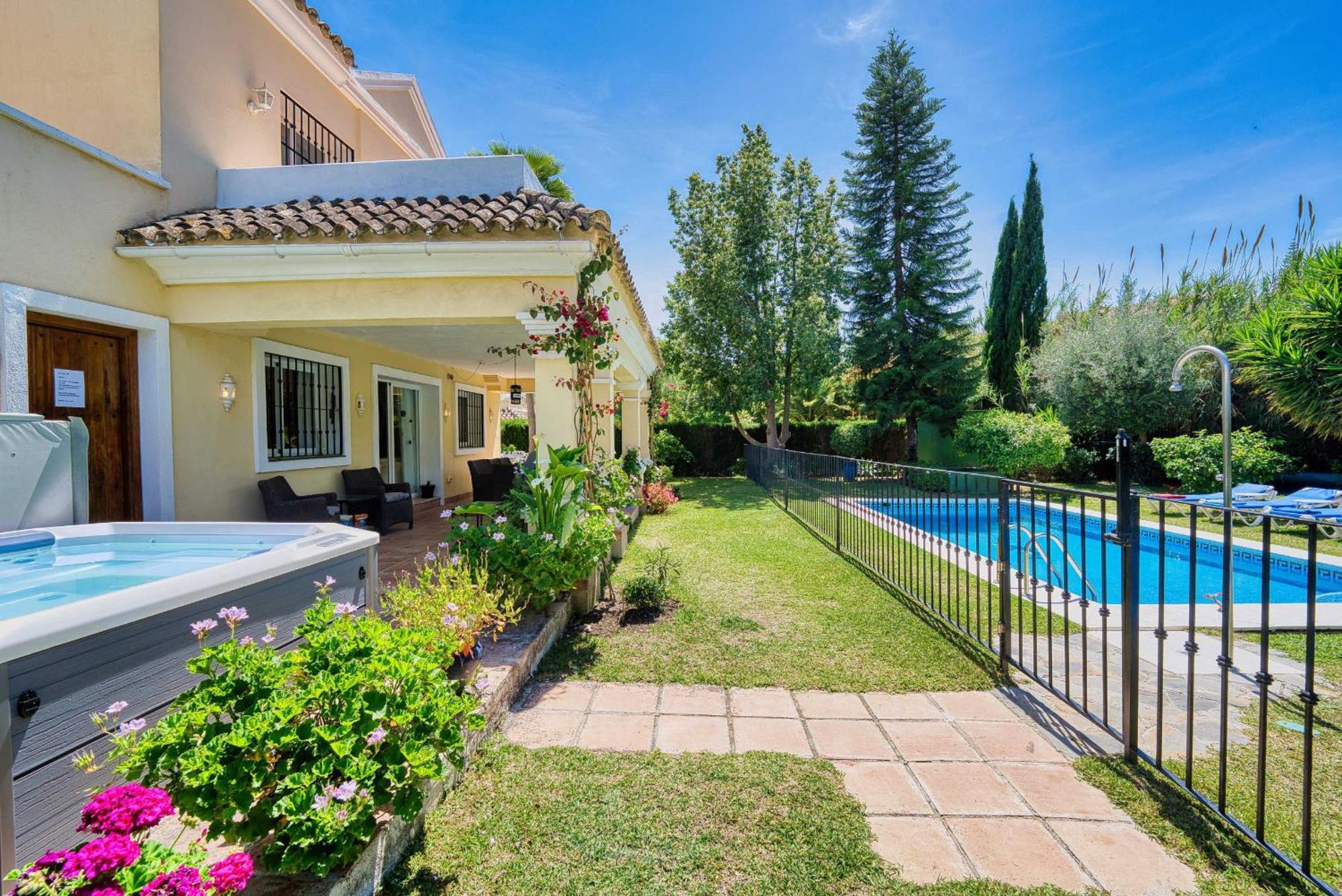 1106 Marbella Large Family Villa Estepona Kültér fotó